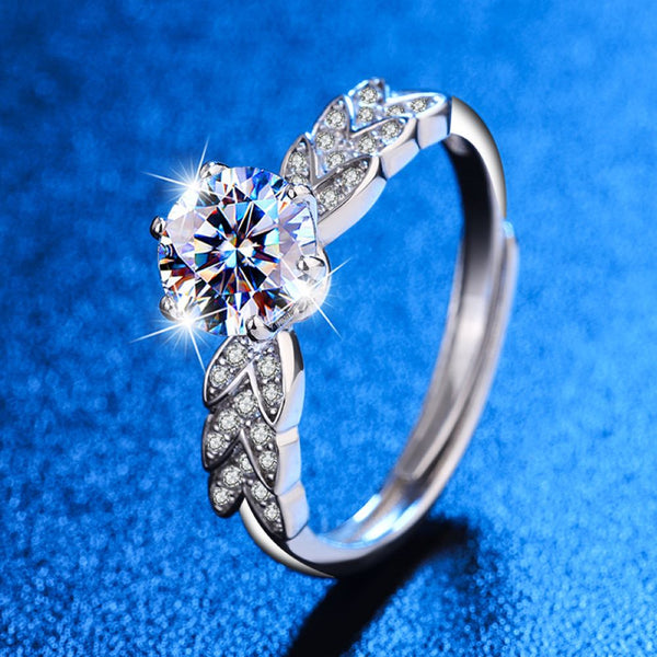 Chic S925 Silver Moissanite Ring: A Guardian's Love