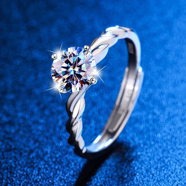 Minimalist Moissanite Open Ring - Unveil Timeless Style